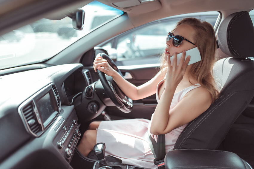 mobile-phone-driving